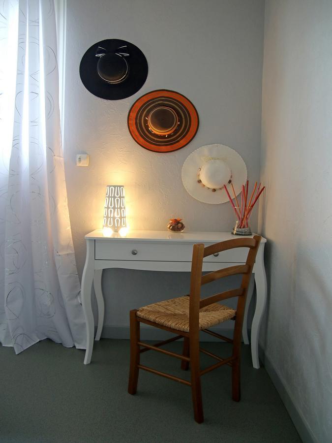 Bed and Breakfast Le Grand Val Lavastrie Екстер'єр фото