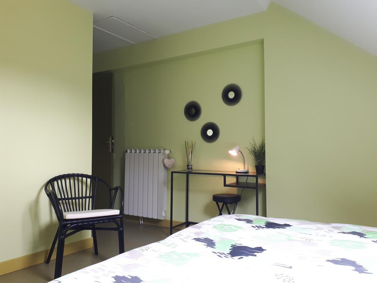 Bed and Breakfast Le Grand Val Lavastrie Екстер'єр фото