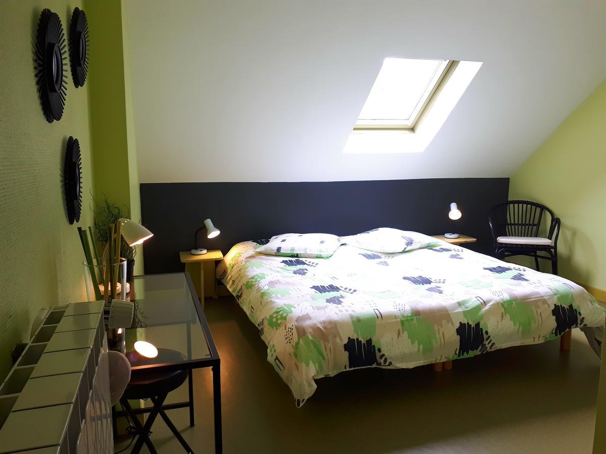 Bed and Breakfast Le Grand Val Lavastrie Екстер'єр фото