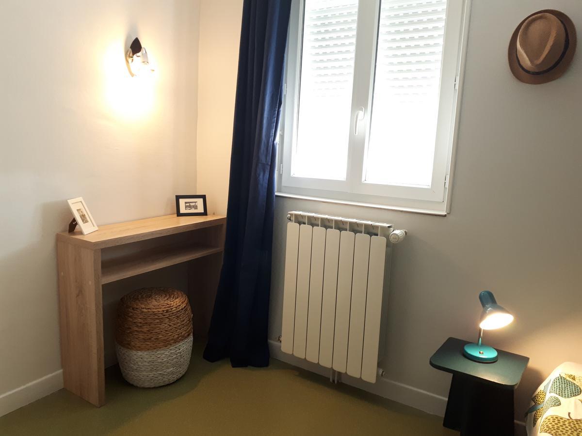 Bed and Breakfast Le Grand Val Lavastrie Екстер'єр фото
