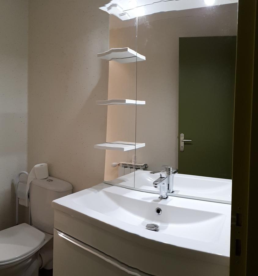 Bed and Breakfast Le Grand Val Lavastrie Екстер'єр фото